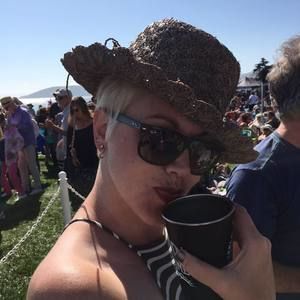 Meet your Posher, Re